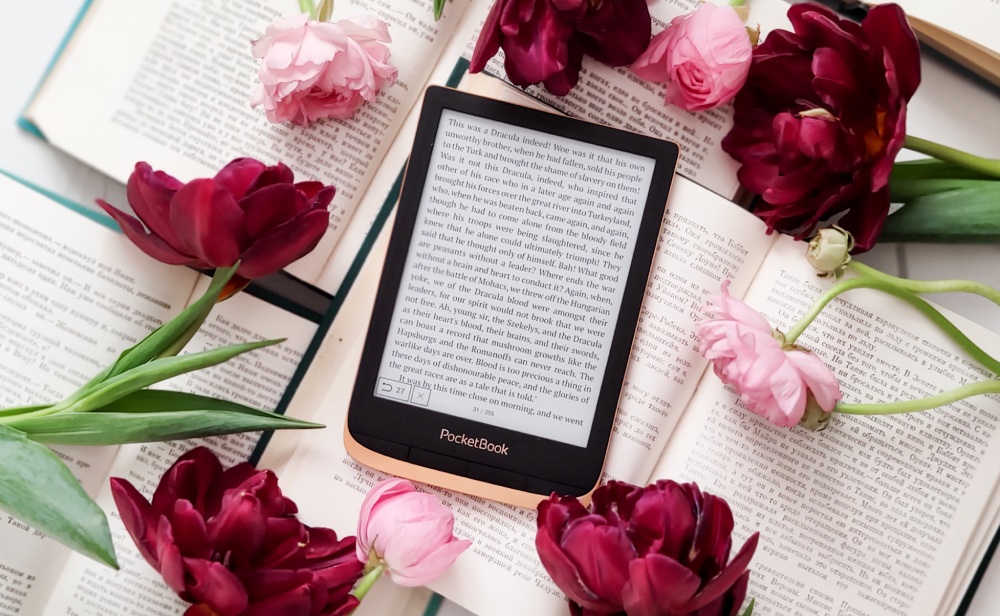 Пролет на вдъхновението: Топ 8 на брилянтни автори жени и техните шедьоври